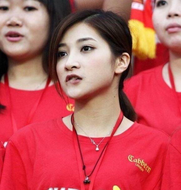 亚洲最新视频
